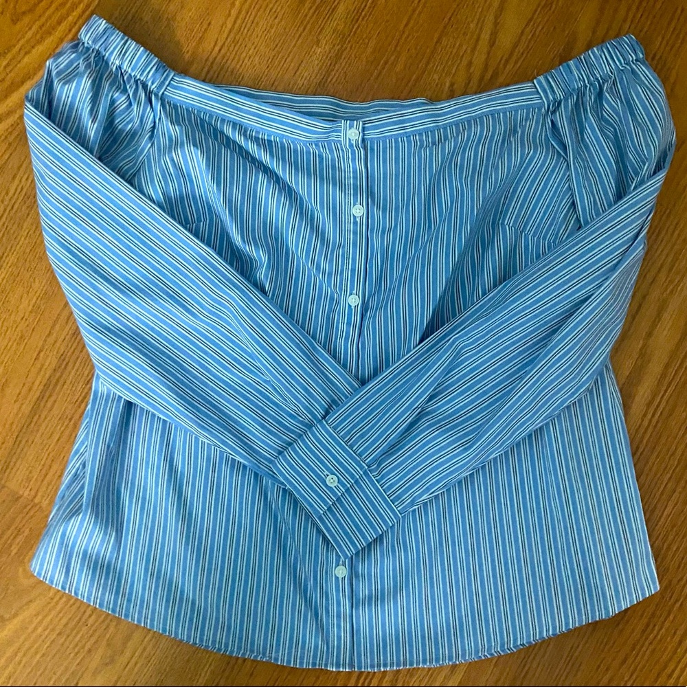 ⚡️Express Off-Shoulder Button Down Blouse